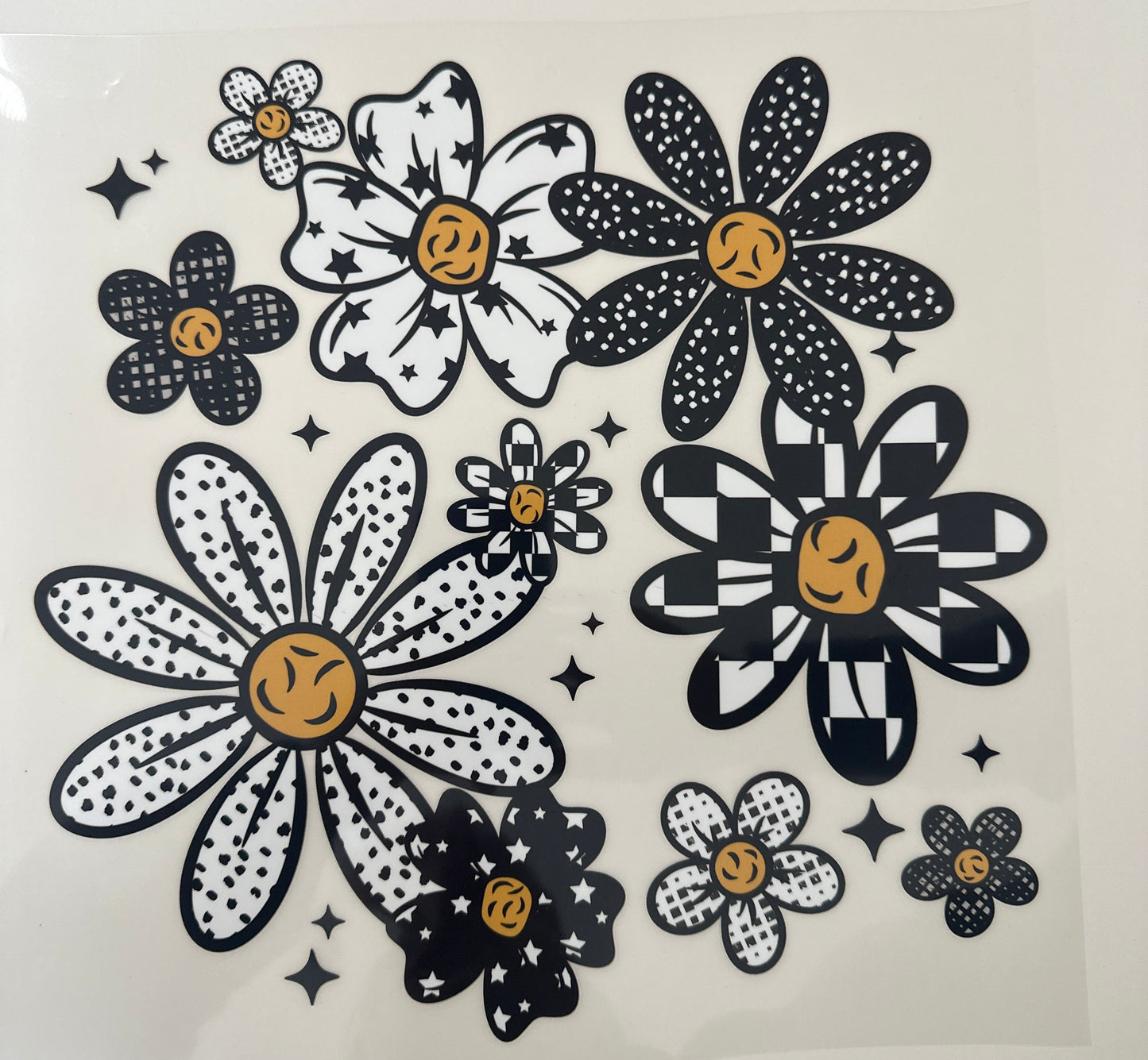 Black and White Daisies Shirt Transfer