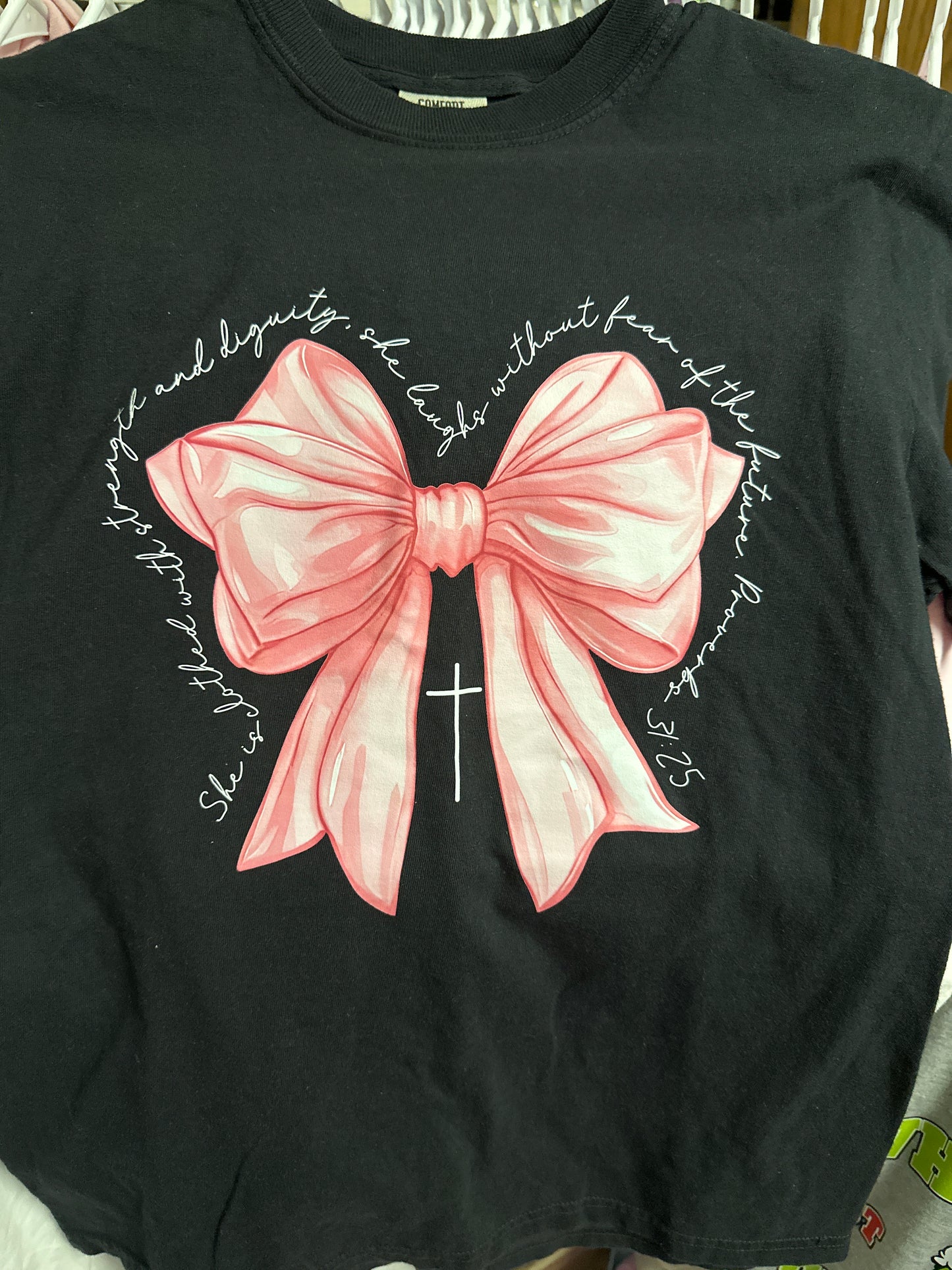 Comfort Colors Black T Shirt Size Small She is clothed in Strength