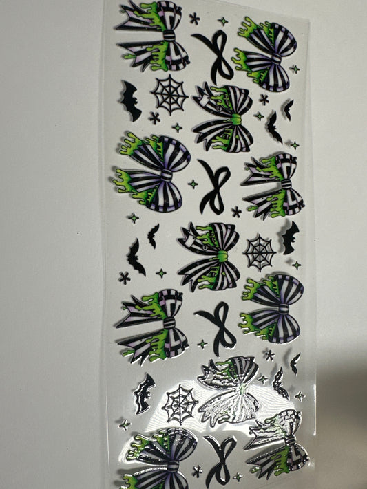 Beetle bows and bats cup wrap