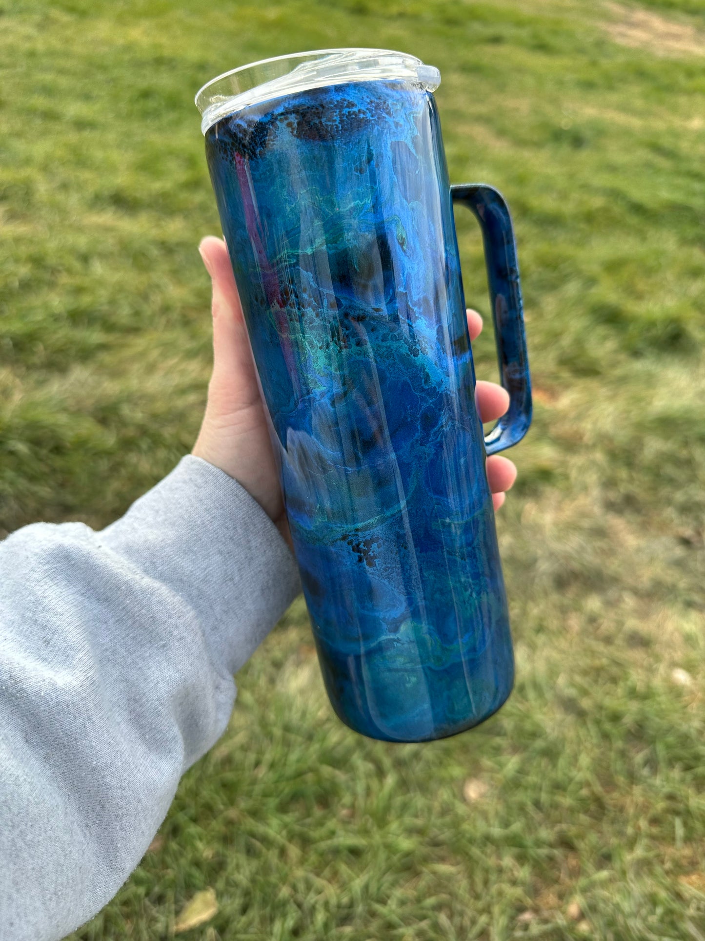 20 ounce Skinny Handle Epoxy Tumbler-Glows Blue