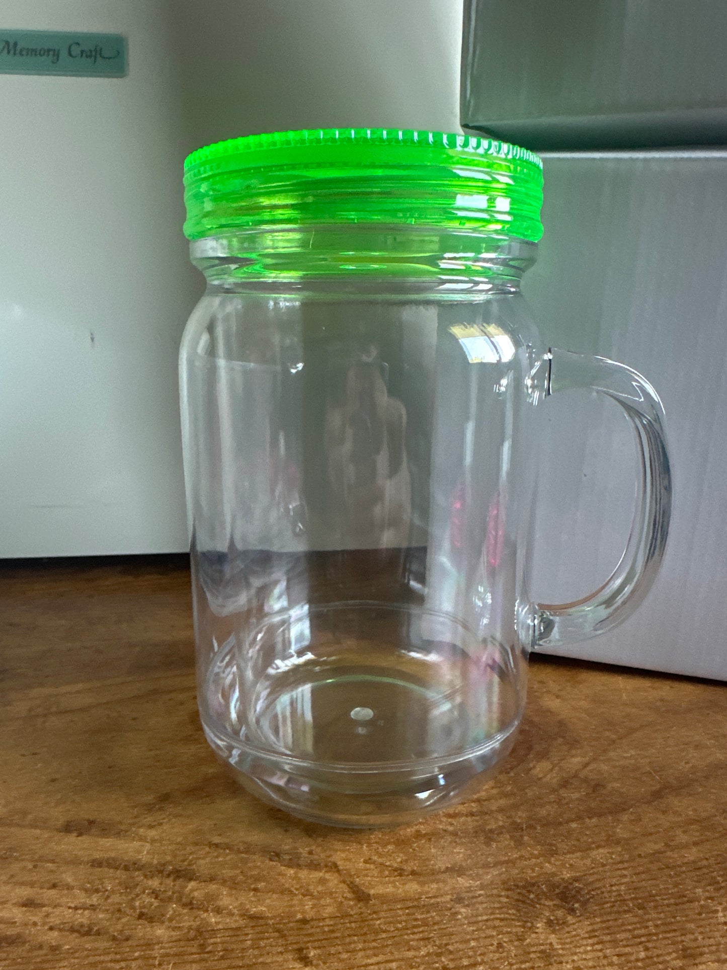 20 ounce Acrylic Snowglobe Mug Green Lid